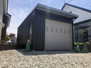 片袖付きで内部広々！